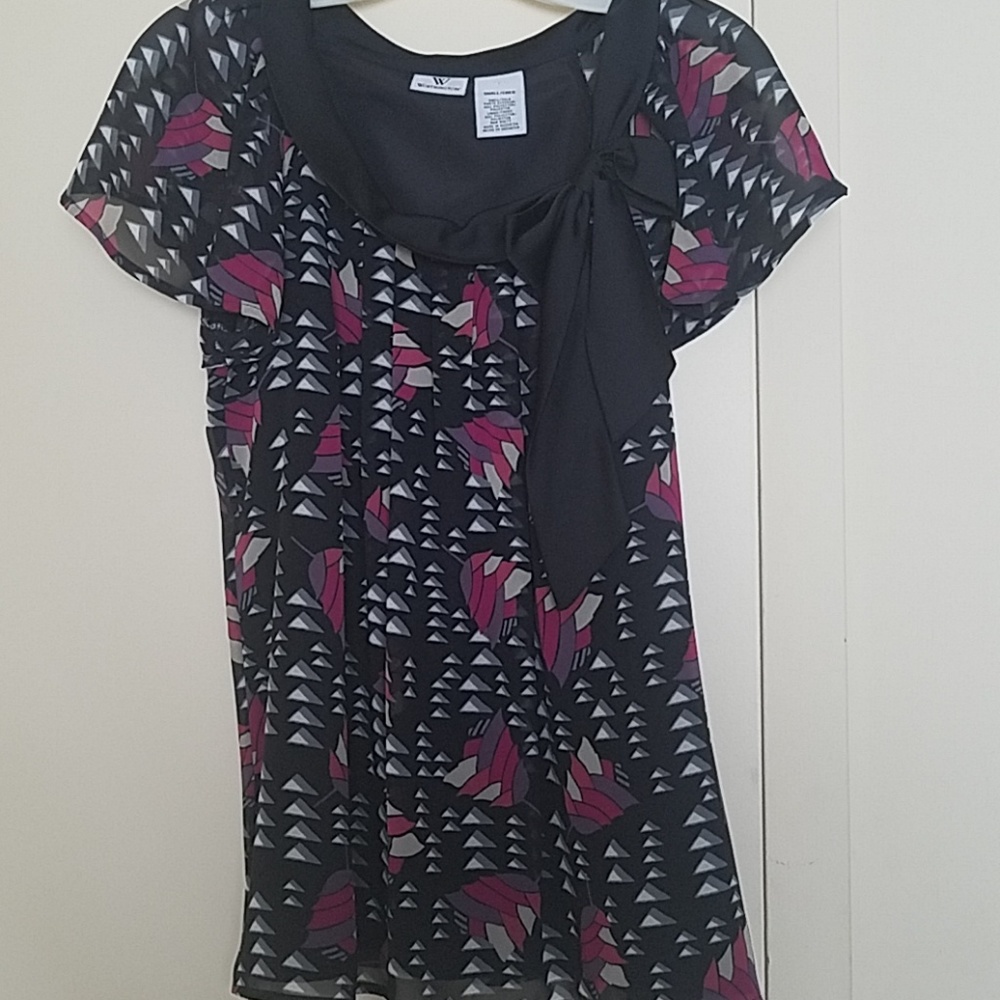 Worthington Black and Pink Patterned Blouse